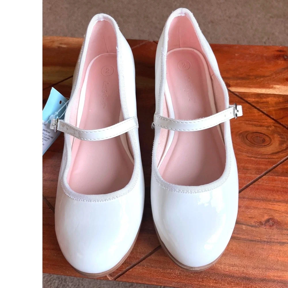 Cat & Jack Girls White Patent Mary Jane Block Heel Dress Shoes Size 2 NEW
